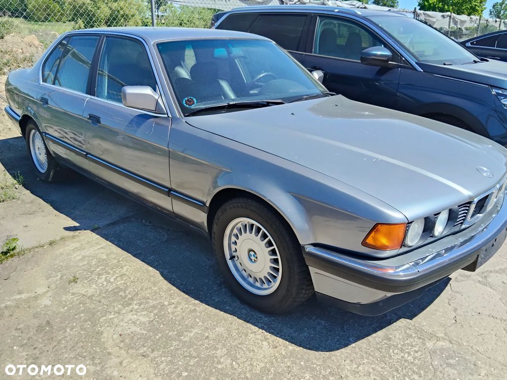 BMW Seria 7 - 1