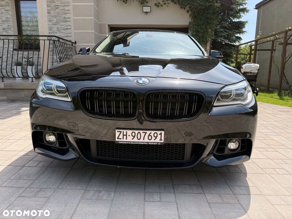 BMW Seria 5 535i xDrive Sport-Aut - 2