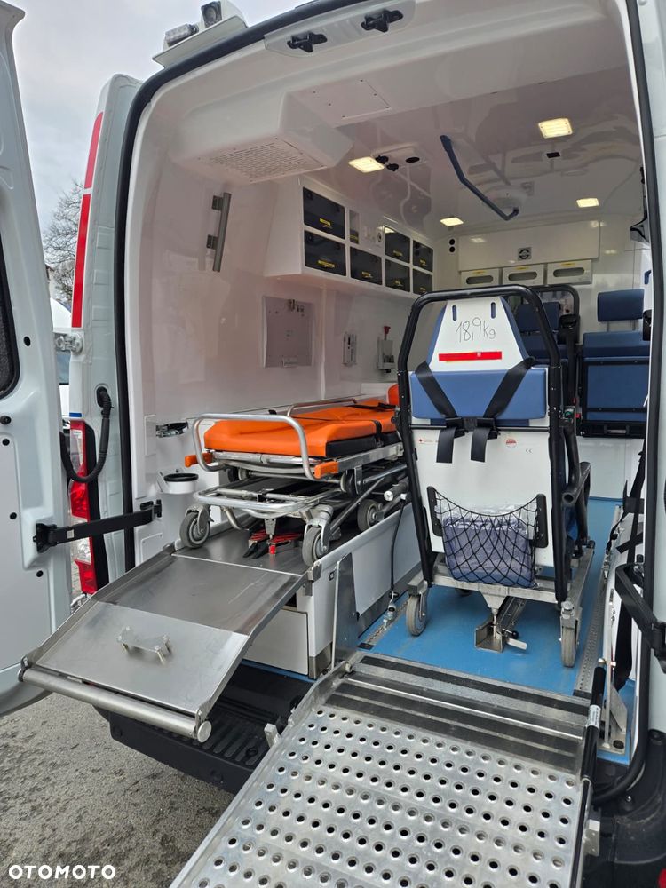 Renault Master Ambulans karetka Gwarancja - 13