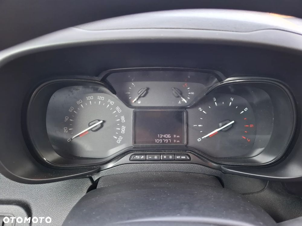 Toyota Proace city - 9