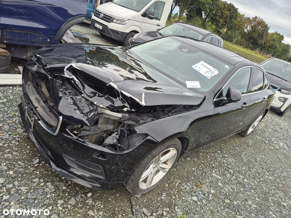 Volvo S90 T5 Momentum - 11