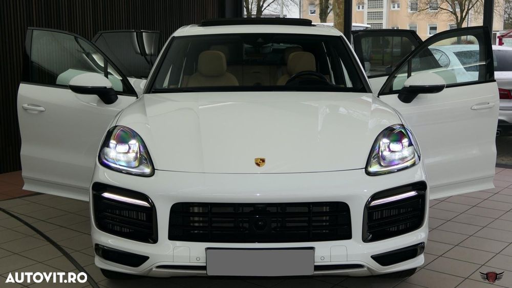 Porsche Cayenne Tiptronic S Platinum Edition - 3