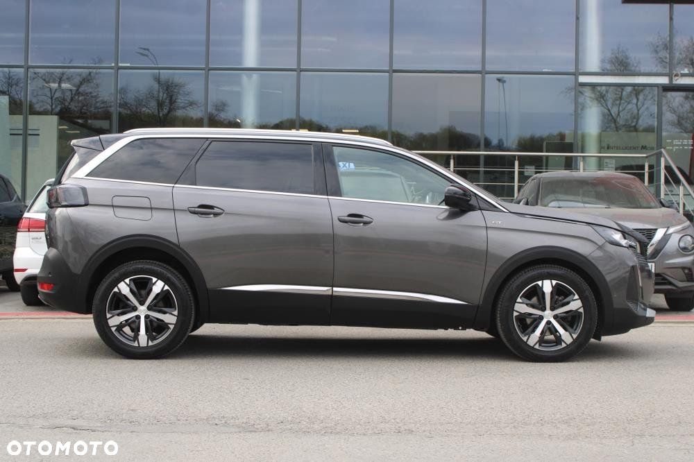 Peugeot 5008 - 4