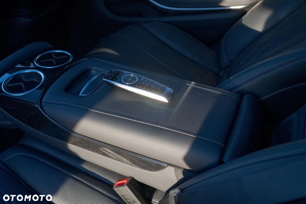 Mercedes-Benz Klasa S 63 AMG 4-Matic L - 26