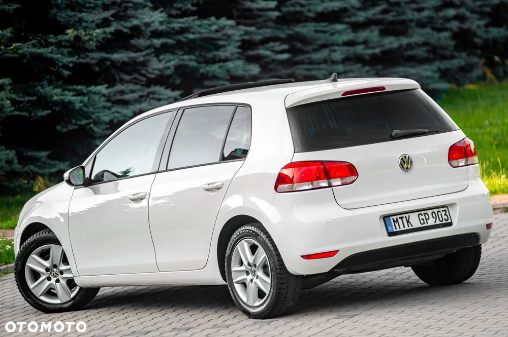 Volkswagen Golf 1.6 Highline - 17