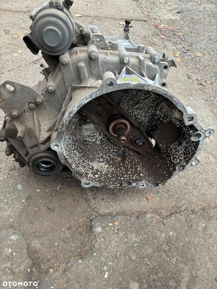 SMART FORTWO  451 4520003181 SKRZYNIA BIEGÓW WYBIERAK ROZRUSZNIK KOMPLET 6-biegowa zautomatyzowana - 7