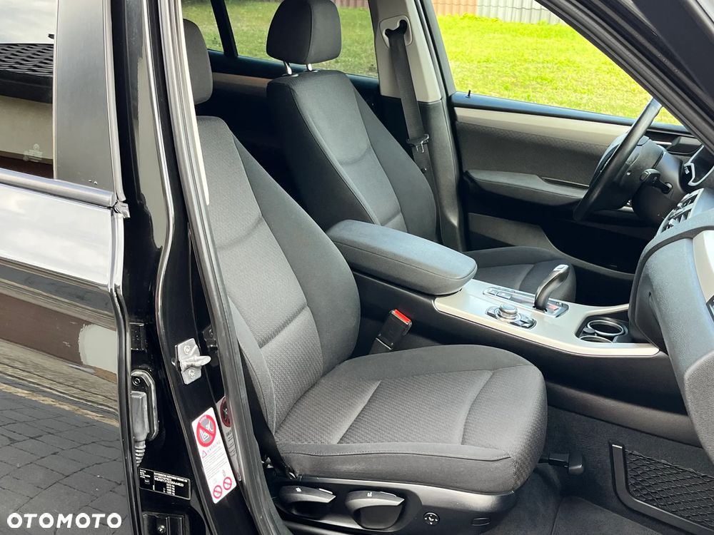 BMW X3 xDrive20d - 36