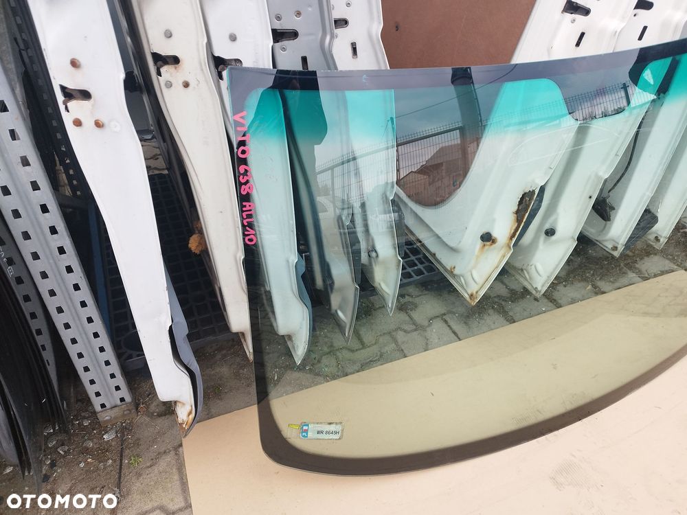 Szyba przednia czołowa Mercedes Vito W638 98-03r - 4