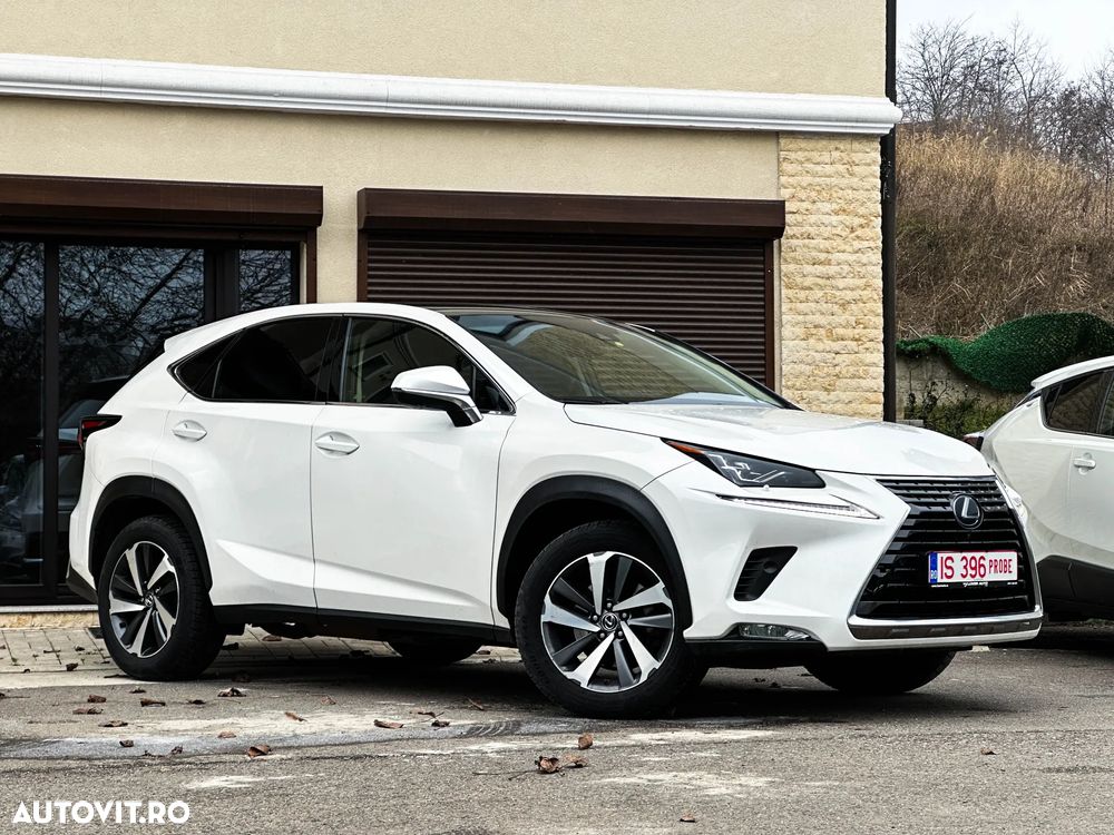 Lexus Seria NX - 2