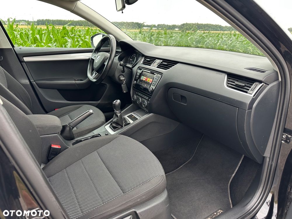 Skoda Octavia - 25