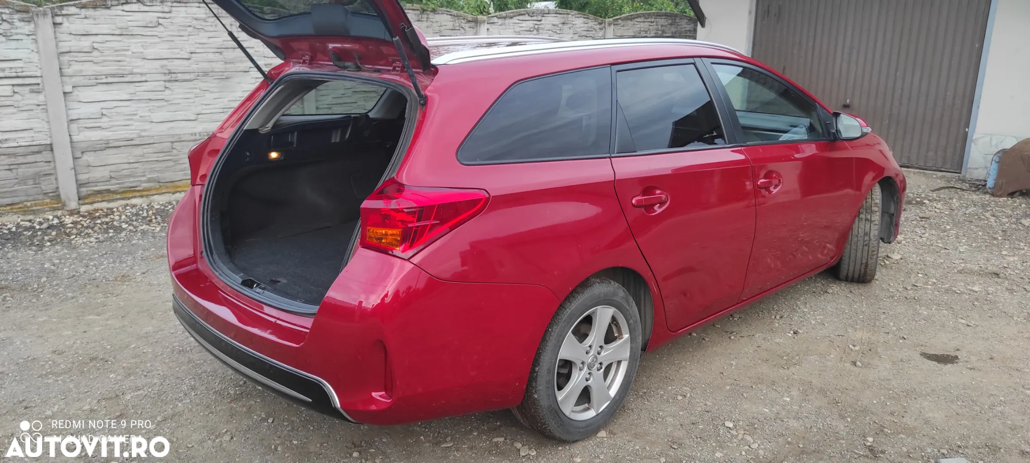 Toyota Auris - 4