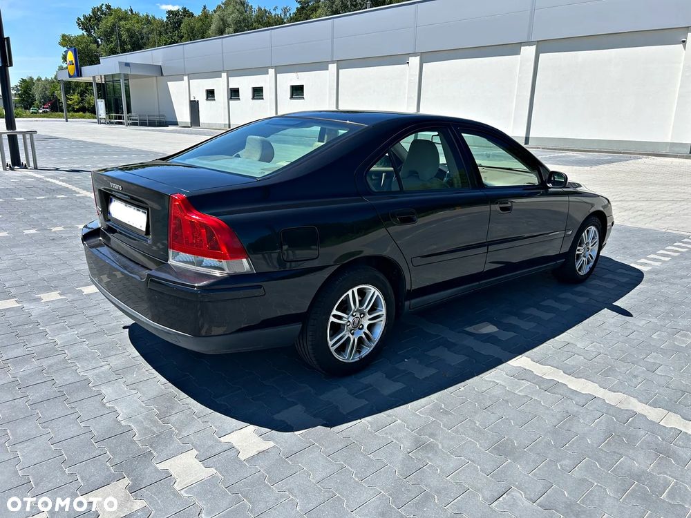 Volvo S60 2.4 Rubin - 6