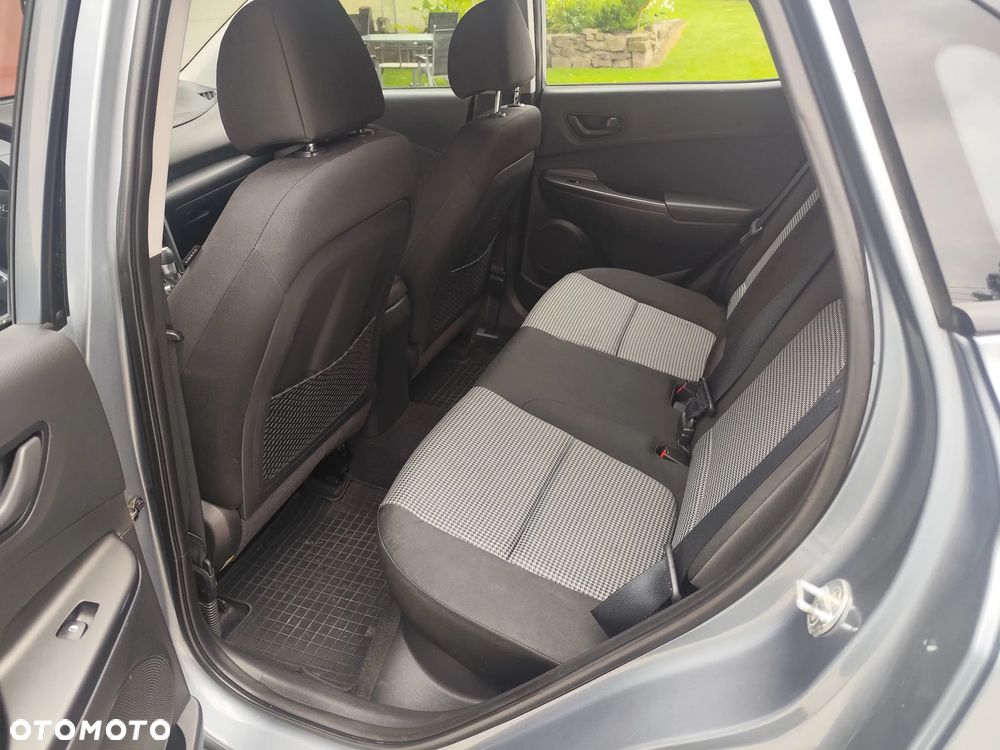Hyundai Kona - 9