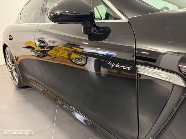 Porsche Panamera S Hybrid - 25