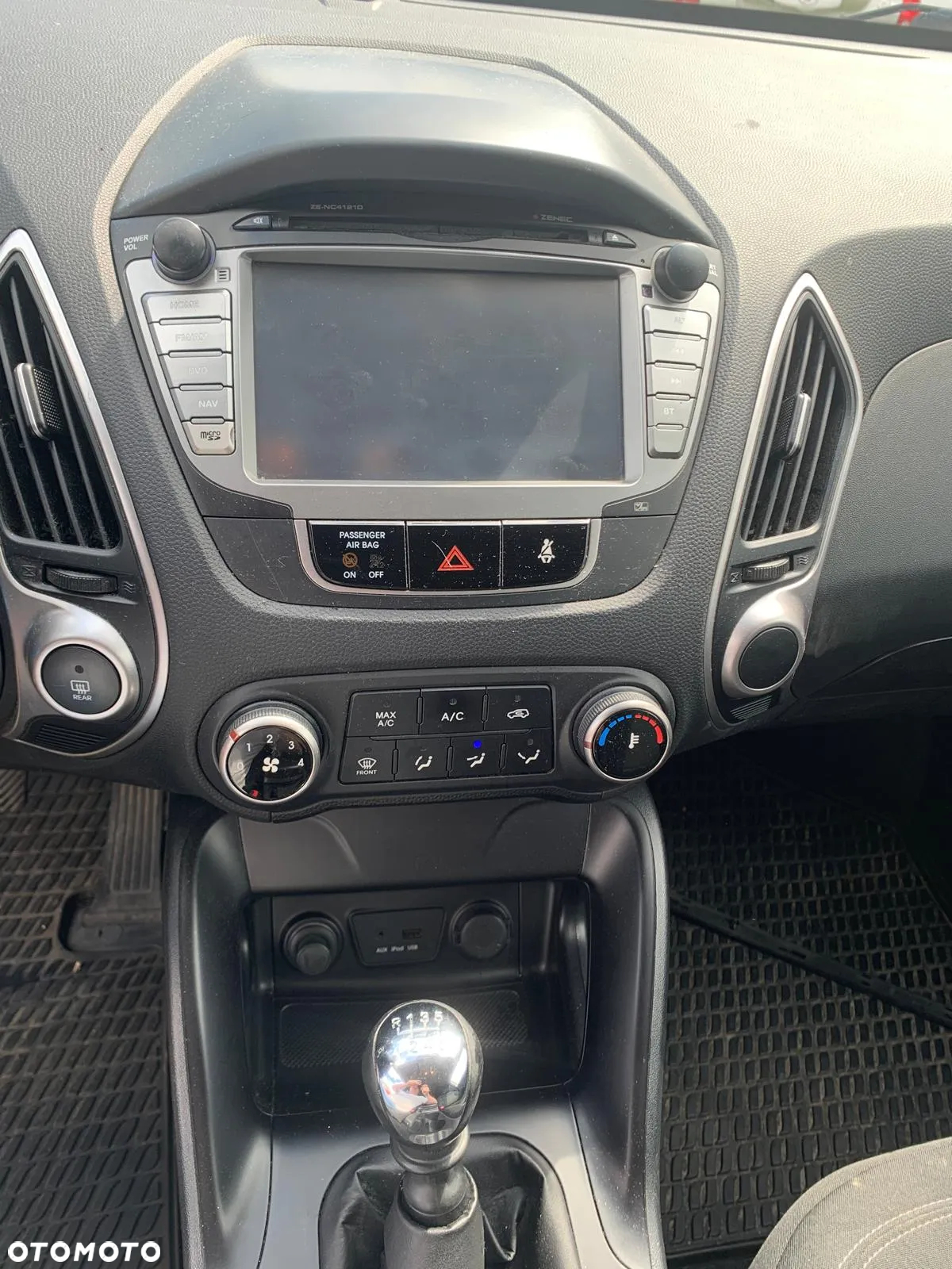 Hyundai ix35 1.6 2WD Fifa World Cup Edition - 7