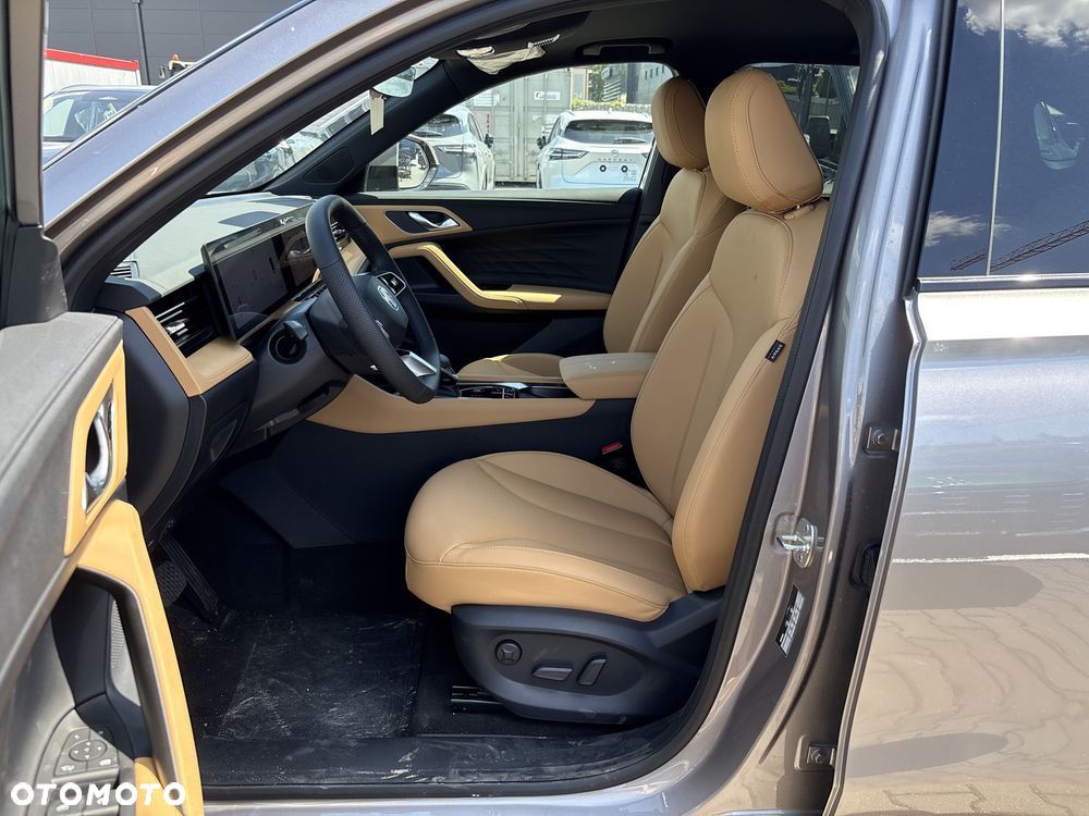 MG HS 1.5T HEV+ Exclusive - 14