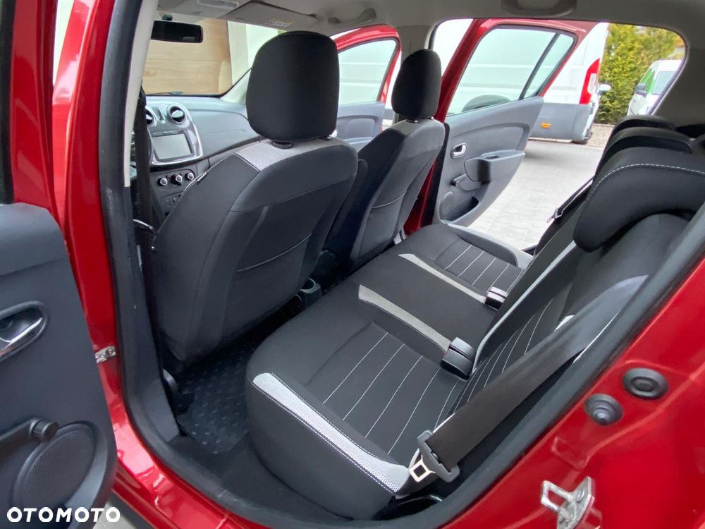 Dacia Sandero Stepway TCe 90 (S&S) Celebration - 18