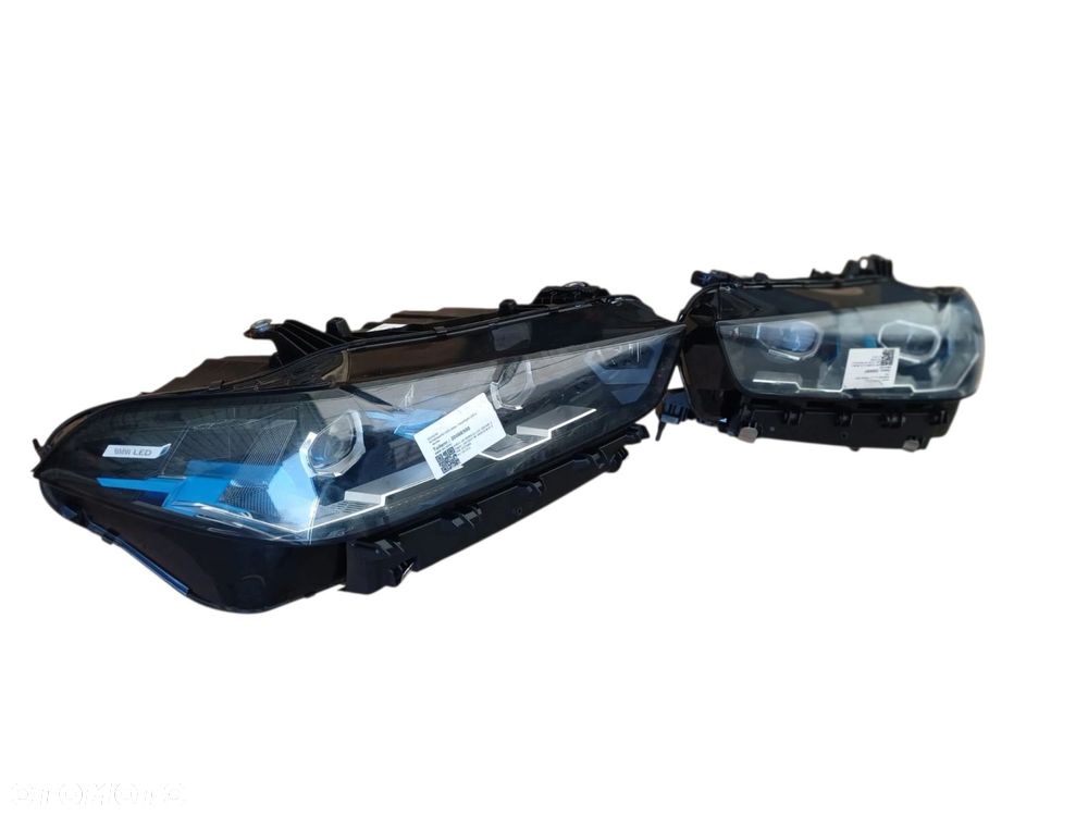 Reflektory Adaptive FULL LED BMW X5 G05 LCI 5A8E105 5A8E106 KOMPLET - 2