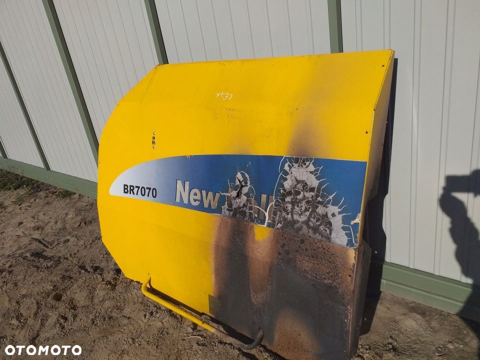 OSŁONA LEWA BOCZNA PRASA NEW HOLLAND BR7070 180R - 3