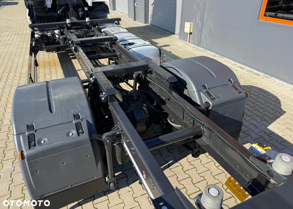 MAN TGX 18.470 // Przebieg 252 tyś. km !!! // Ciężarówka jak nowa // BDF do zabudowy, do żywca, firanka, laweta, pomoc drogowa, chłodnia, kontener - 15
