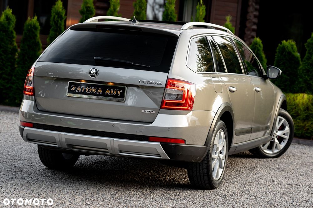 Skoda Octavia 2.0 TDI 4x4 DSG Scout - 8