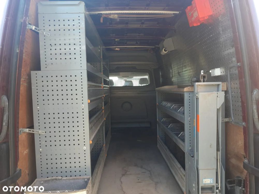 Volkswagen Crafter - 18