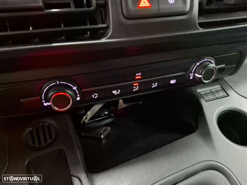 Opel Combo - 17