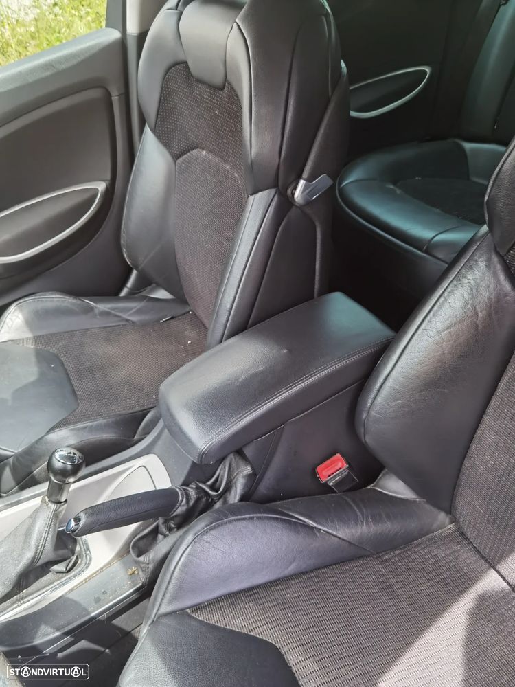 Citroën C5 Tourer 1.6 HDi Séduction - 7
