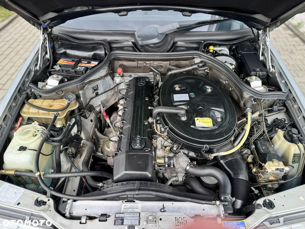 Mercedes-Benz W124 (1984-1993) - 18