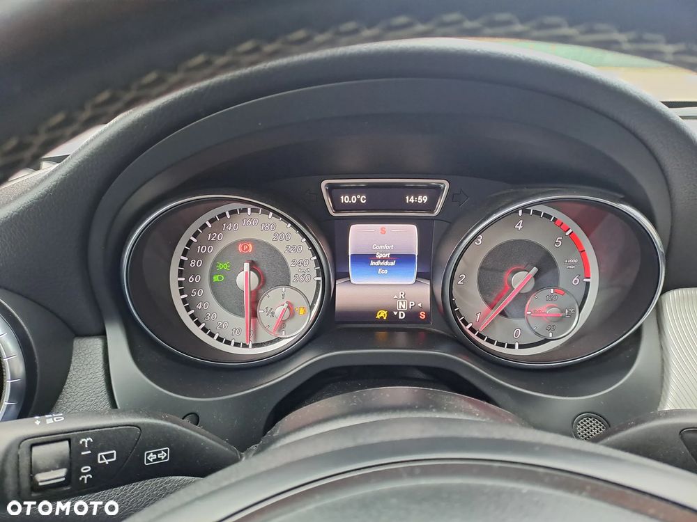 Mercedes-Benz CLA 180 d 7G-DCT Peak Edition - 7