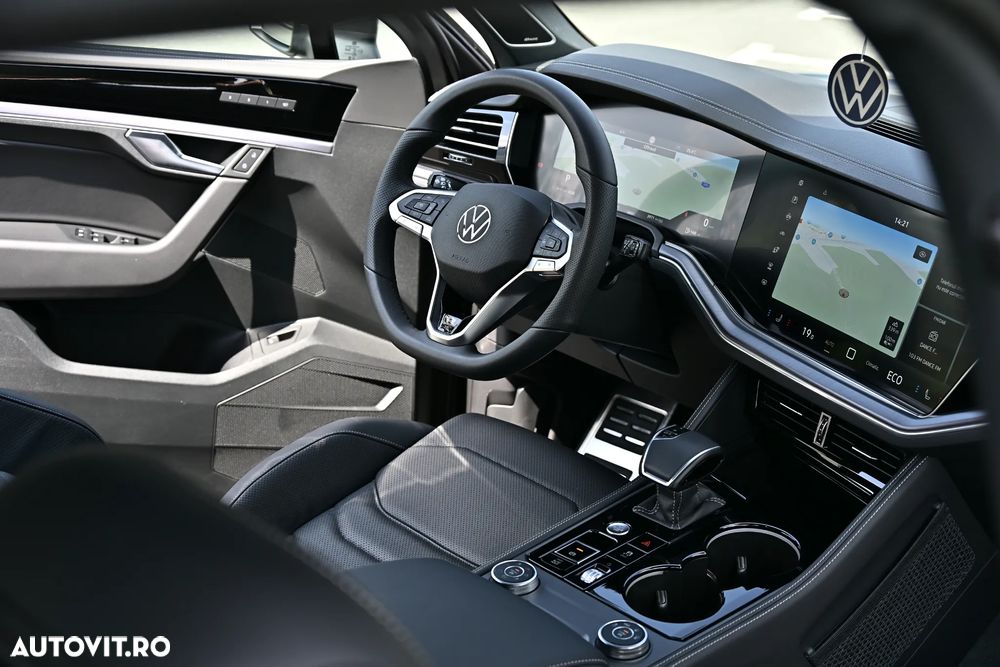 Volkswagen Touareg - 21