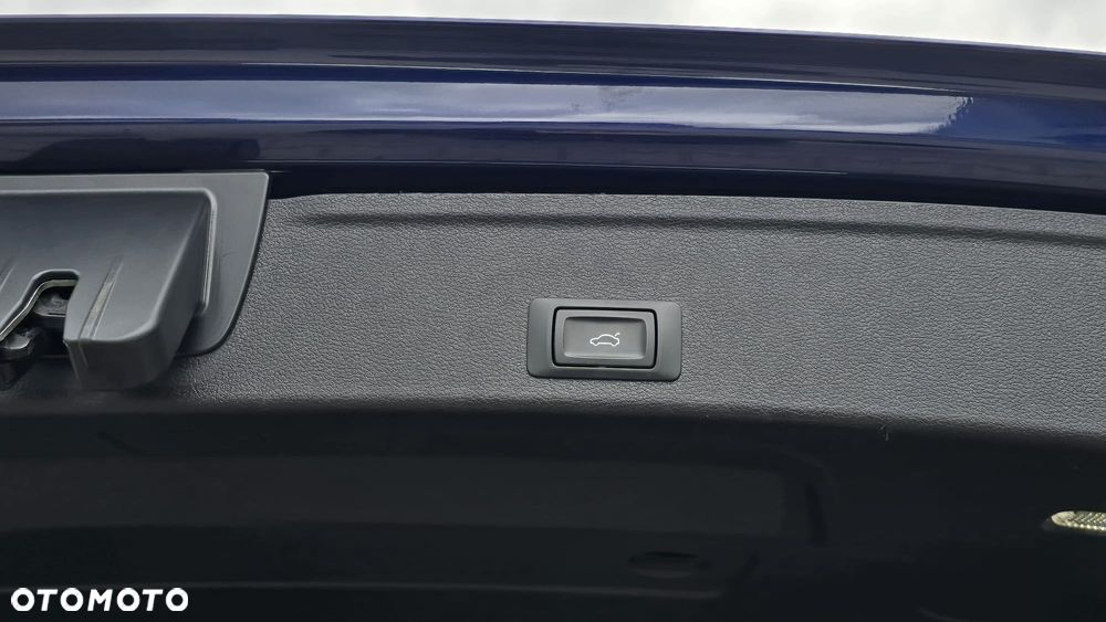 Audi A4 Avant 2.0 TDI Sport S tronic - 17