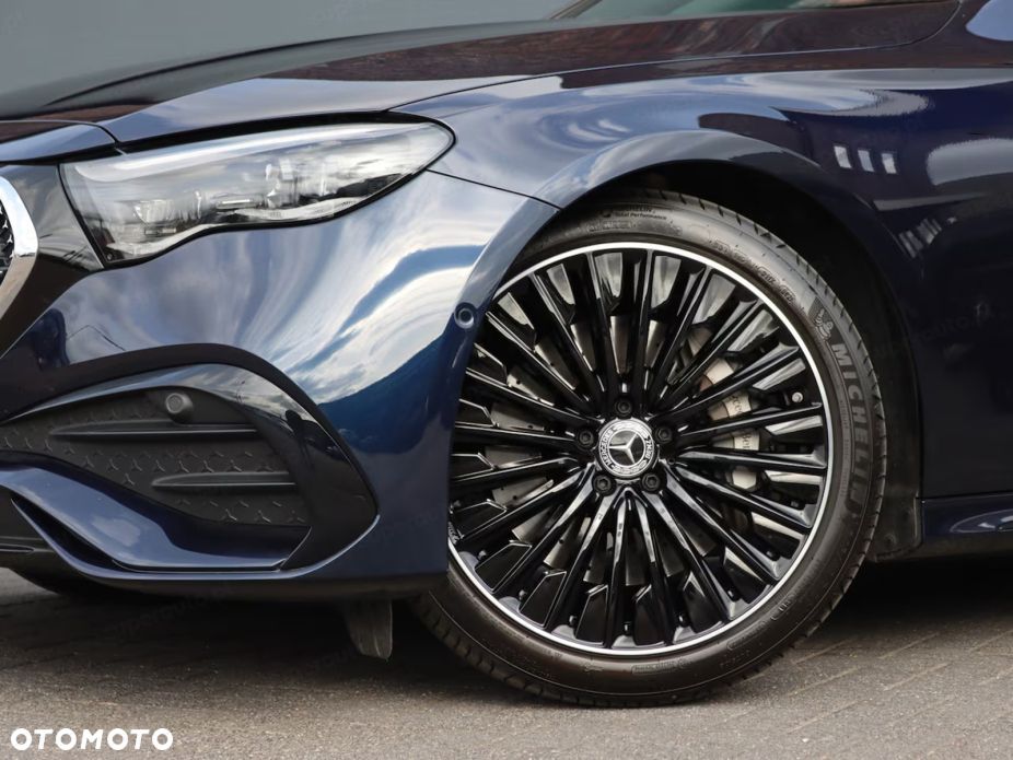 Mercedes-Benz Klasa E 450 mHEV 4-Matic AMG 9G-Tronic - 15