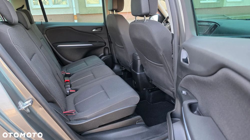 Opel Zafira 2.0 D (CDTI) Automatik Business Edition - 24