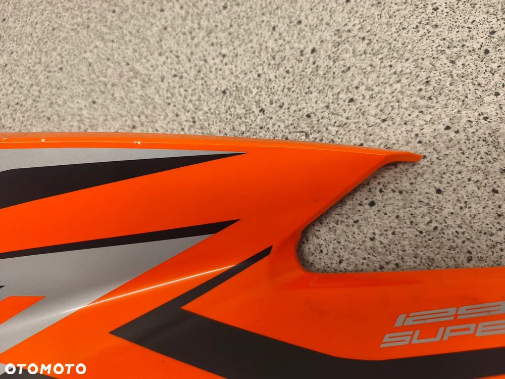 Owiewka, osłona, bok, boczek KTM 1290 Super Duke R - 8