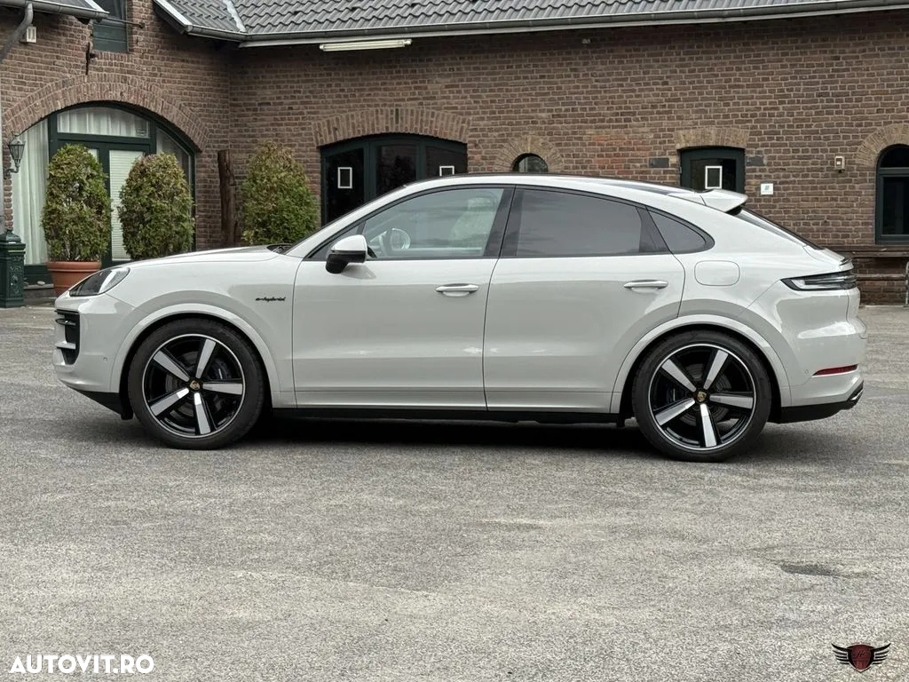 Porsche Cayenne Coupe E-Hybrid Tiptronic S - 11