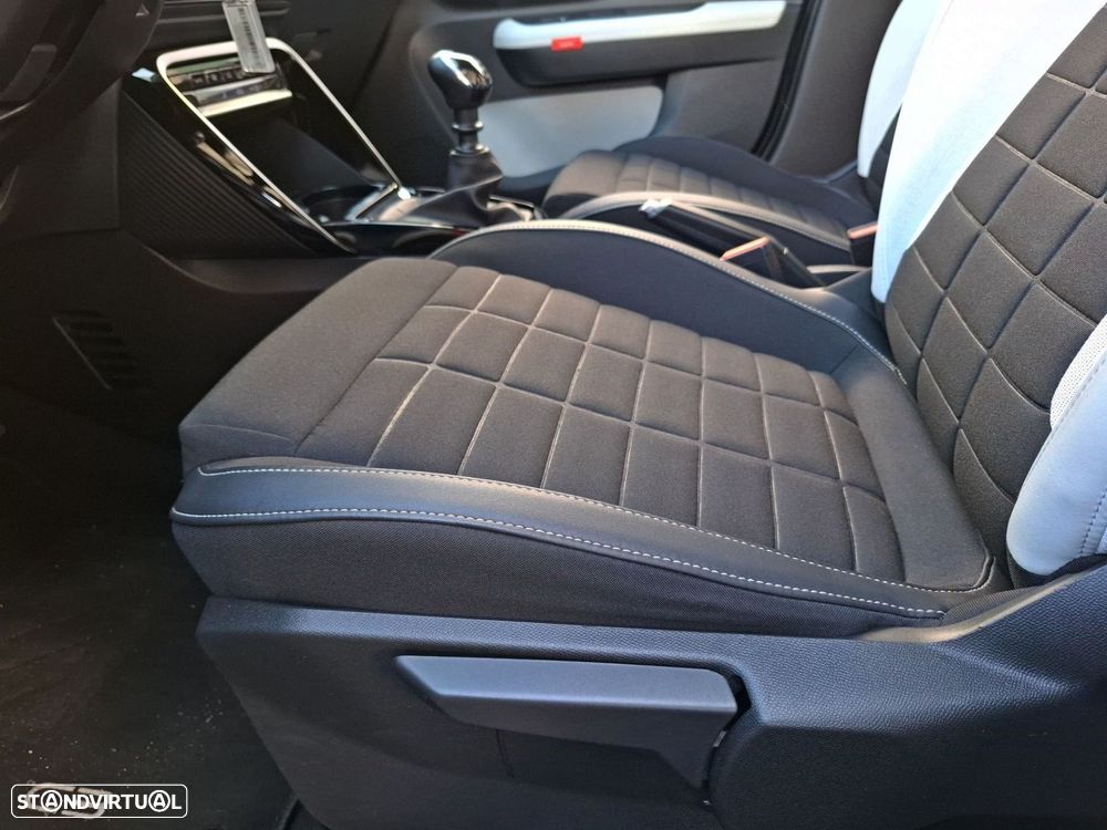 Citroën C3 1.2 PureTech Max - 27