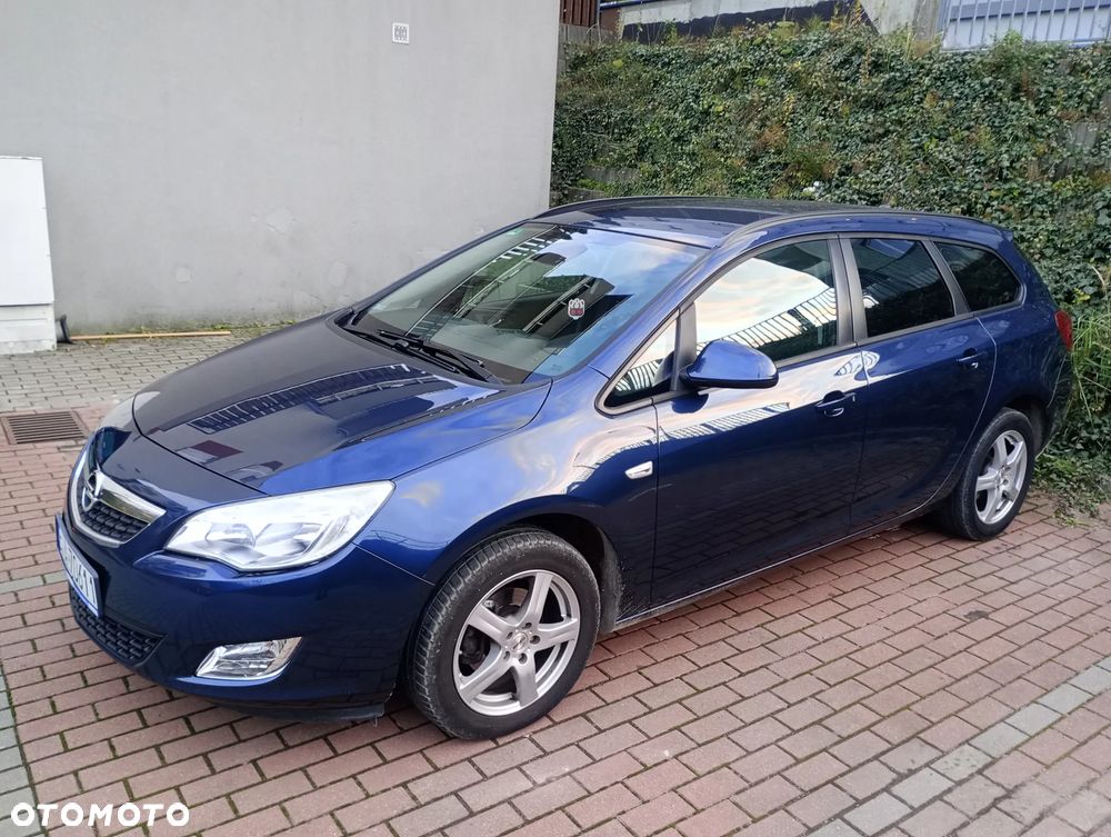 Opel Astra 1.4 Turbo Sports Tourer - 2