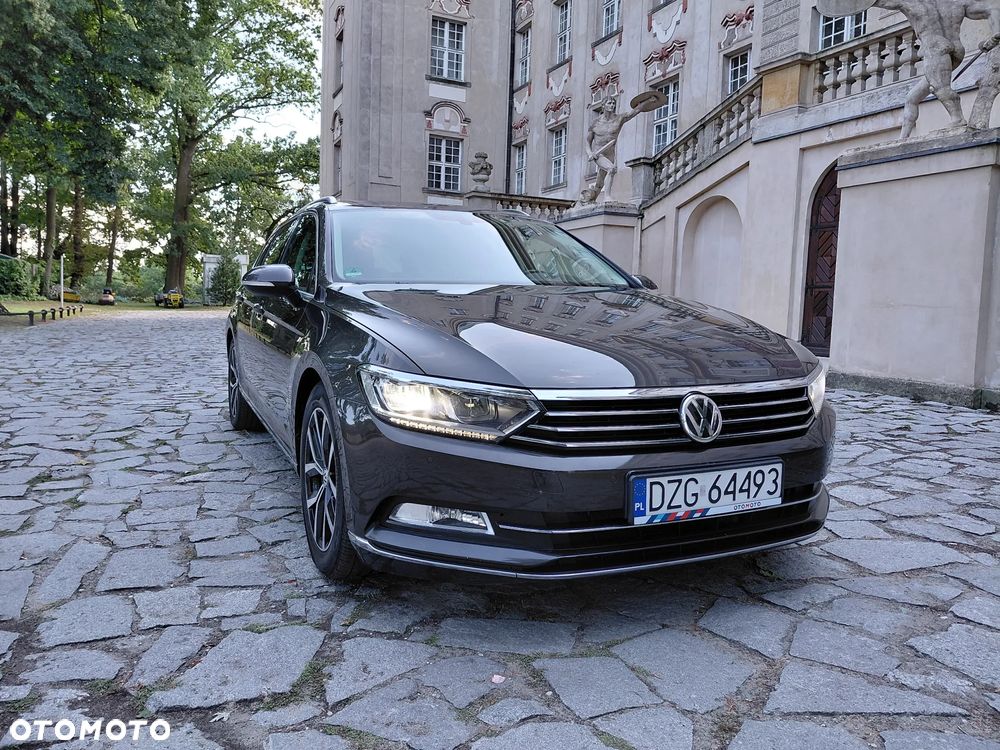 Volkswagen Passat 2.0 TDI (BlueMotion Technology) Highline - 14