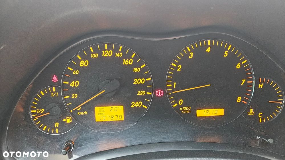 Toyota Avensis 1.8 VVT-i Sol - 14