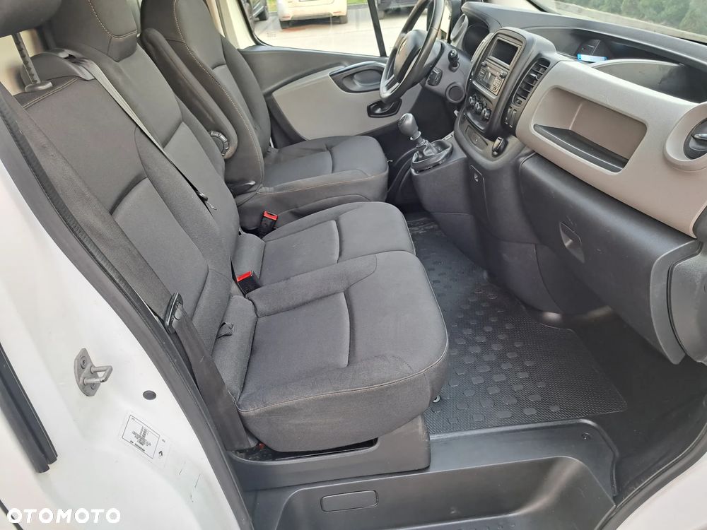Renault Trafic - 9