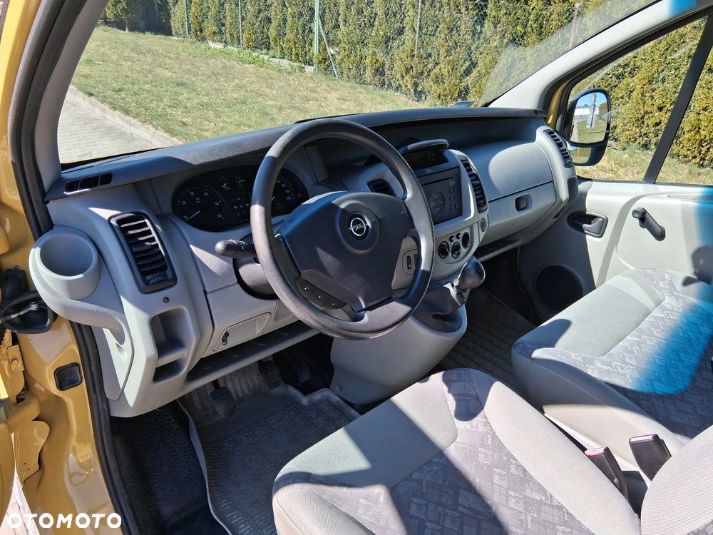 Opel Vivaro - 7