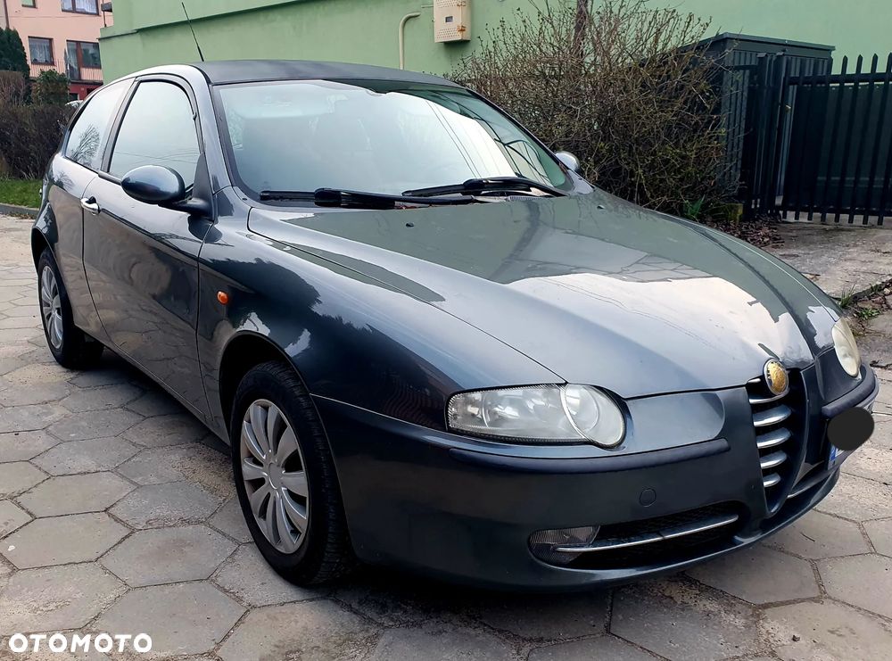 Alfa Romeo 147 - 10