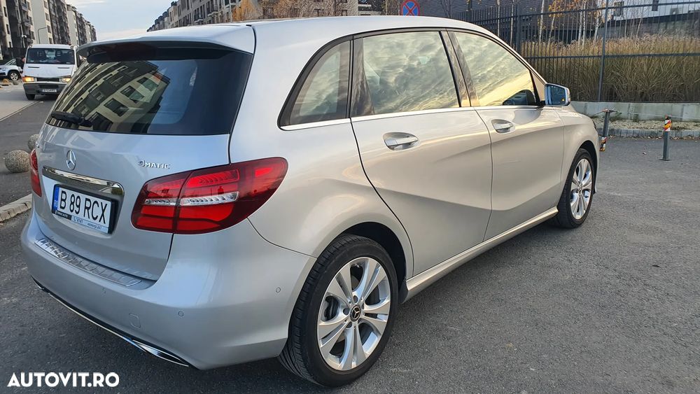 Mercedes-Benz B - 5