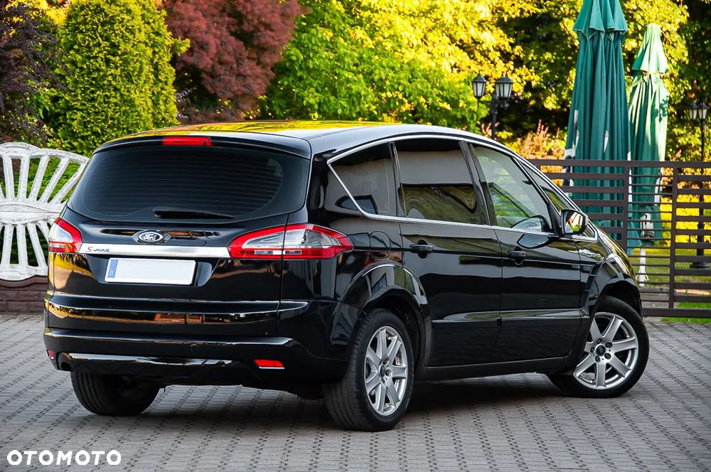 Ford S-Max 2.0 TDCi DPF Titanium - 13