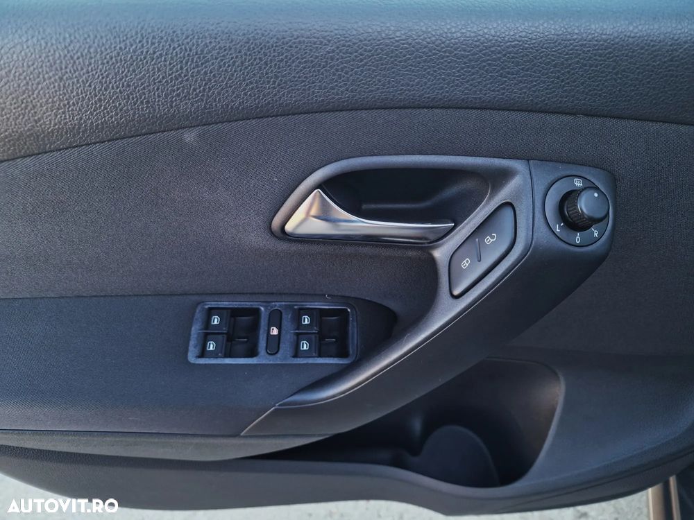 Volkswagen Polo 1.6 TDI Blue Motion Technology MATCH - 16