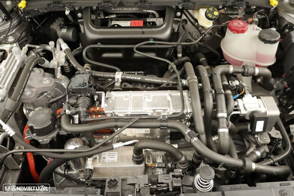 Mercedes-Benz EQB 250+ AMG Line - 26