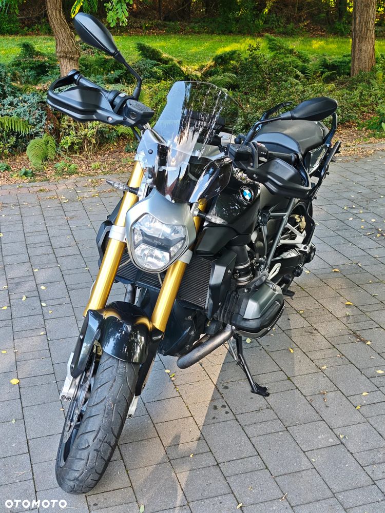 BMW R - 12