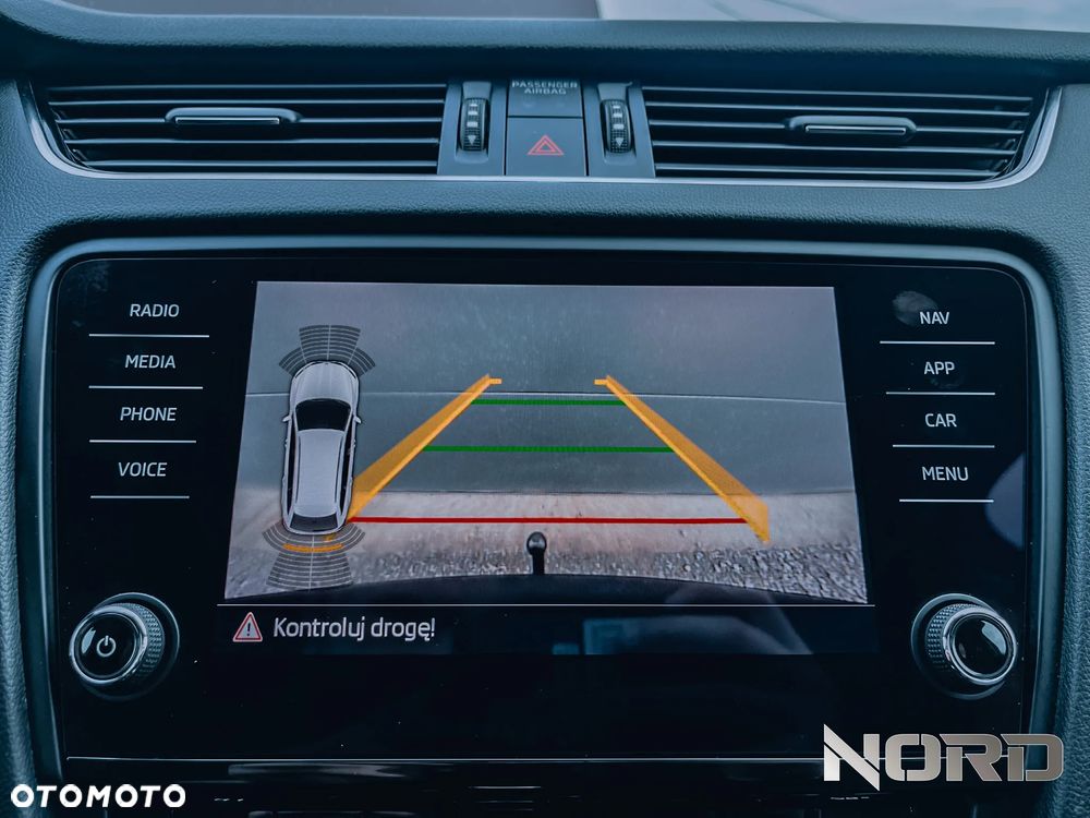 Skoda Octavia 2.0 TDI 4x4 DSG Style - 34