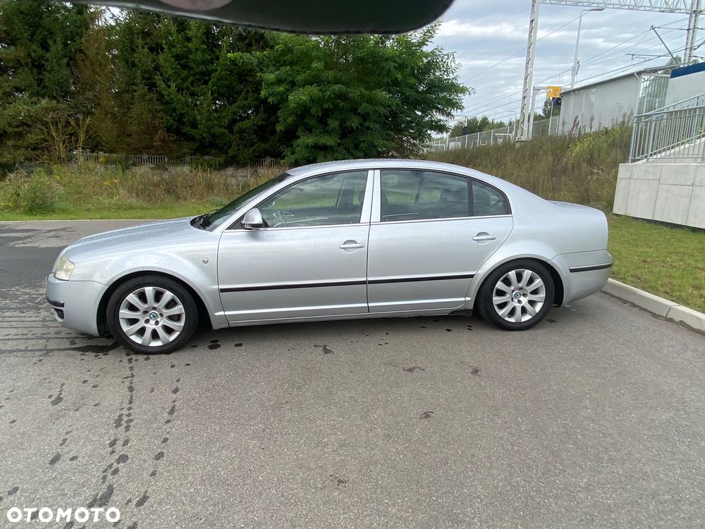Skoda Superb 1.8 Turbo Comfort - 7